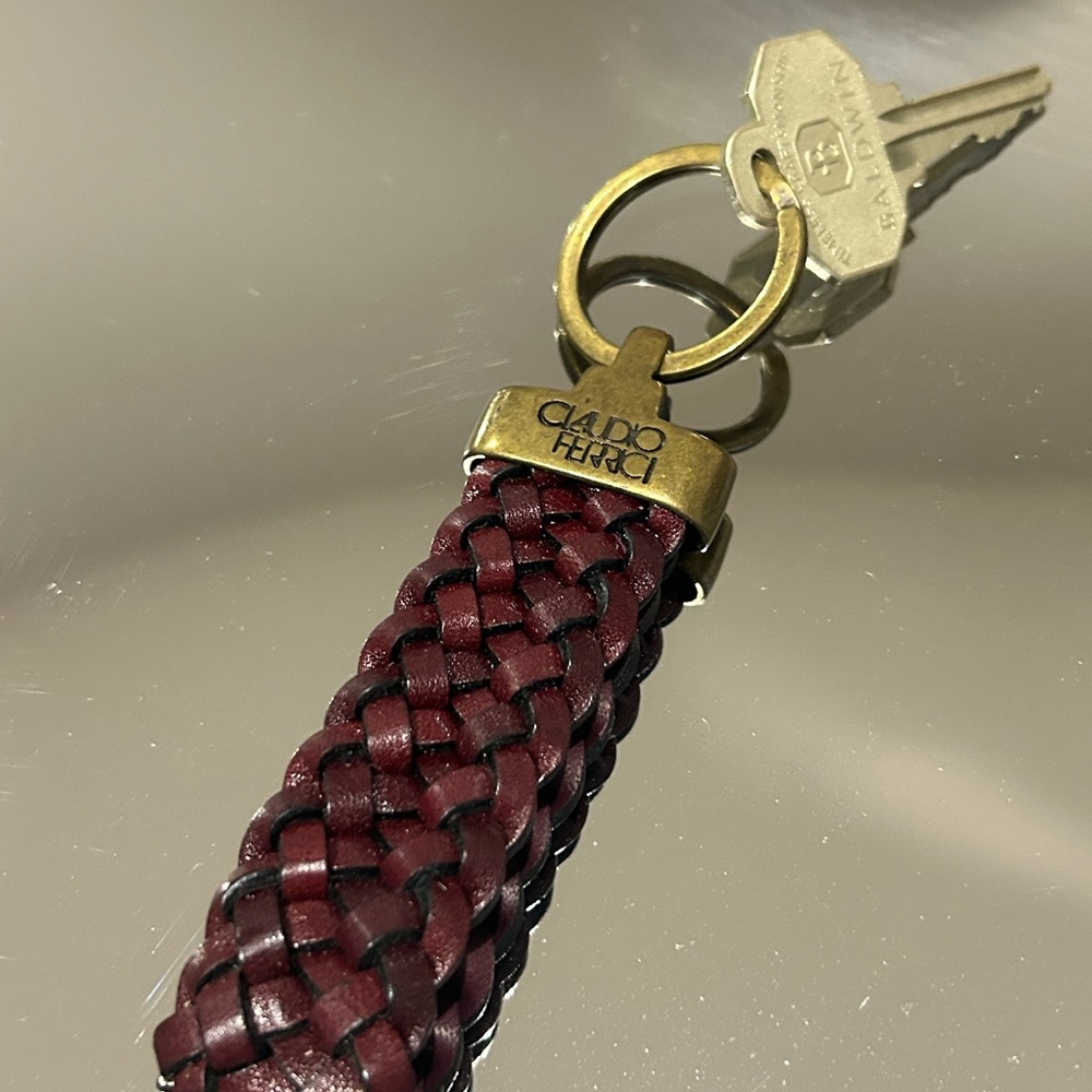 Stocking Stuffer - Claudio Ferrici Brown Braided Leather Keychain - Picture 5 of 8
